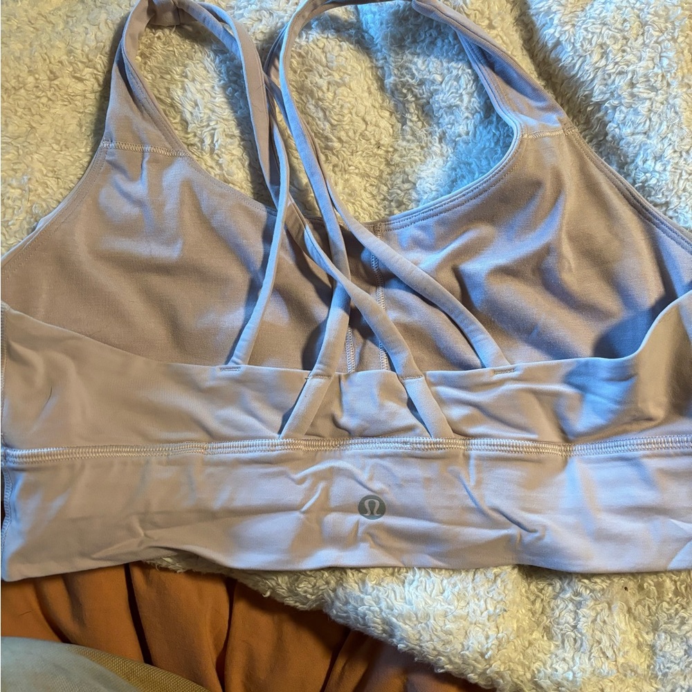 Lululemon sports bra